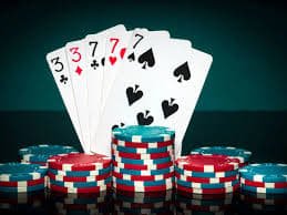 uang8 program VIP eksklusif reward dan bonus loyalitas